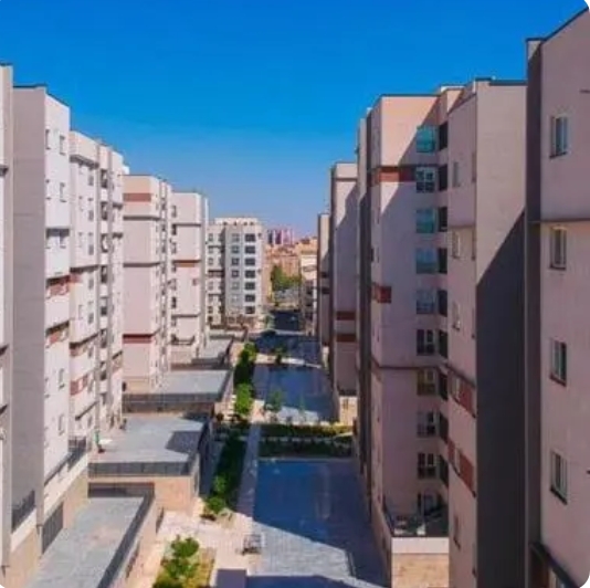 آپارتمان ناصرین پرند فاز سه