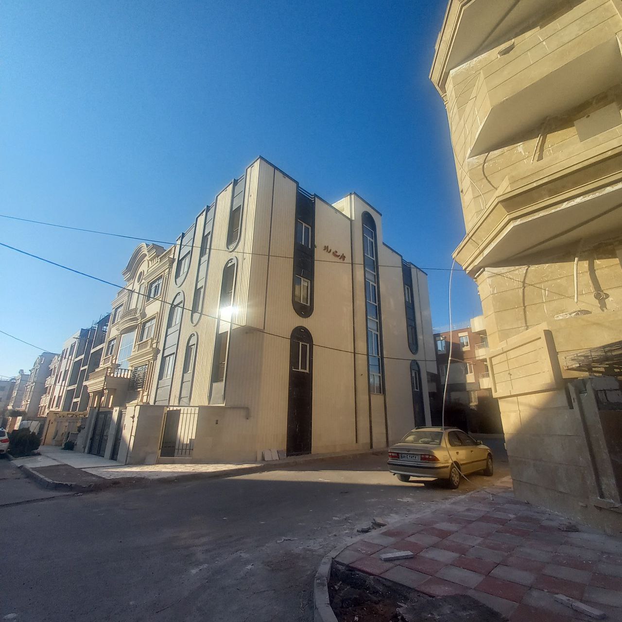 اپارتمان فاز یک پرند